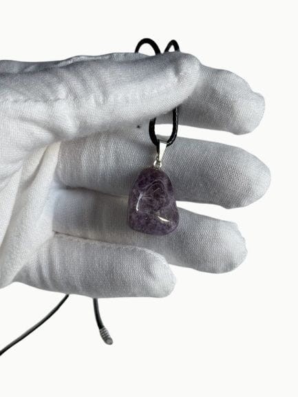 amethyst_1764619494915.jpg